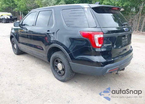 2017 Ford Police Interceptor z USA, uszkodzony, nr VIN 1FM5K8AR8HGA37503